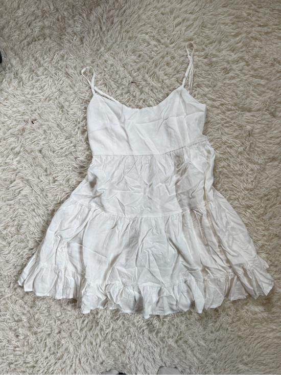 Brandy Melville Dresses & Skirts - BNWT Brandy Melville White Tiered Dres